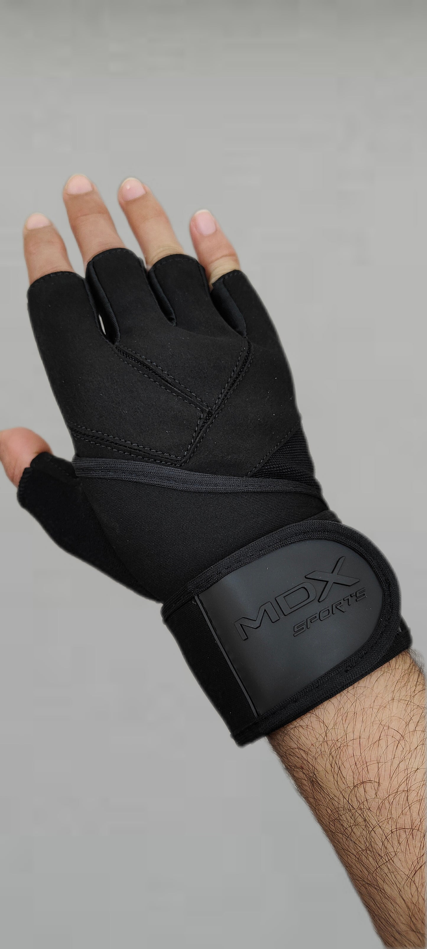 BLACKOUT GLOVES | MDX SPORT'S |